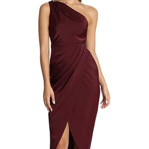 NWT Sz XL burgundy one shoulder tulip style midi dress. Very flattering.